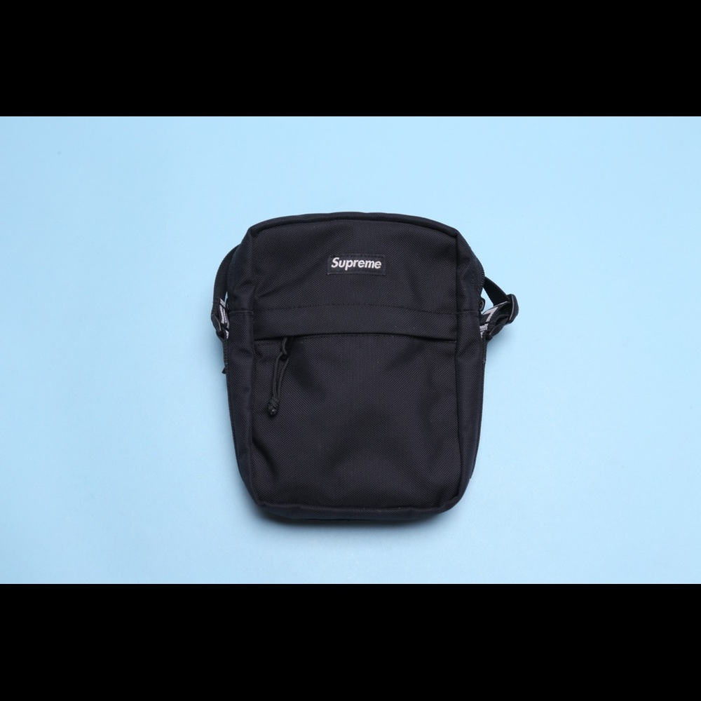 Supreme SS18 Shoulder Bag